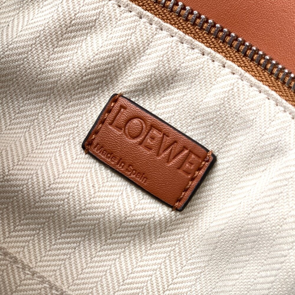 LOEWE Puzzle small geometric patchwork crossbody … - image 9